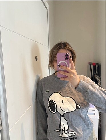 Lacoste sweatshirt