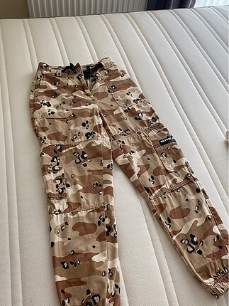 Bershka pantolon