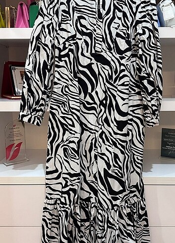Trendyol & Milla Zebra elbise