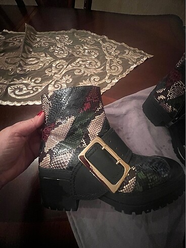 Burberry orjinal bot