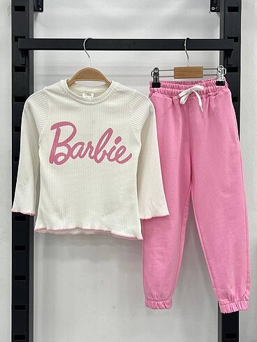 Zara barbie takım