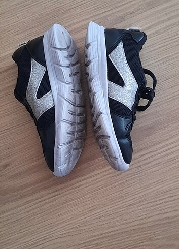 Skechers Siyah spor ayakkabı 