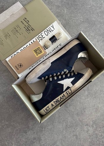 Golden Goose Deluxe Golden Goose Deluxe Navy Blue Sneakers