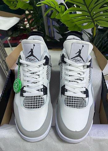 42 Beden Nike Air Jordan Retro 4 Military Black
