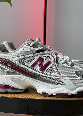 39 Beden New Balance 1064 Silver Red