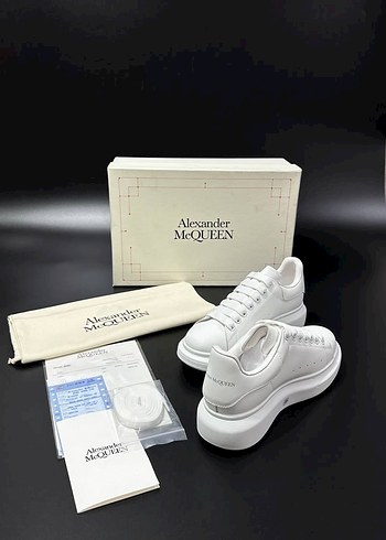39 Beden Alexander McQueen Unisex Sneakers