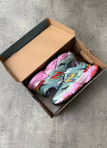 New Balance New Balance 9060 Warped