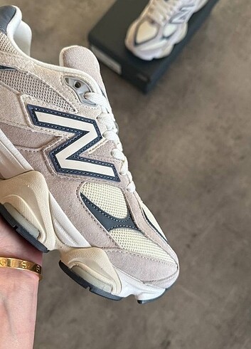 38 Beden New Balance 9060 Moonrock