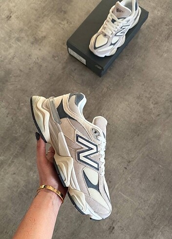 New Balance 9060 Moonrock