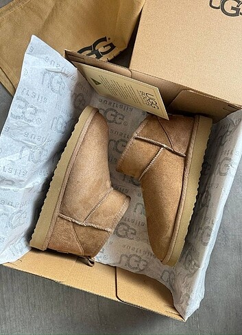 38 Beden UGG Ultra Mini Chestnut