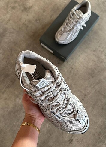 New Balance New Balance 1906R Triple Grey