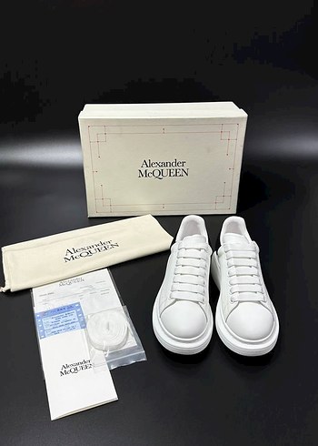 43 Beden beyaz Renk Alexander McQueen Black Unisex Sneakers