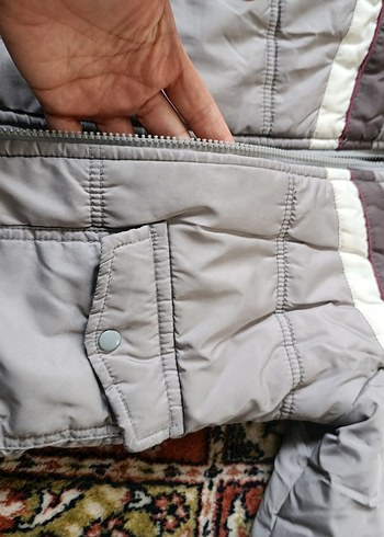 çok çok temiz 7-8 yaş mont - Görsel 3