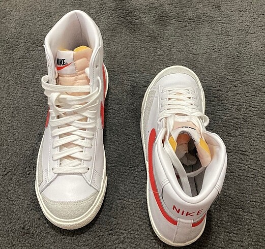Nike Nike Blazer Mid