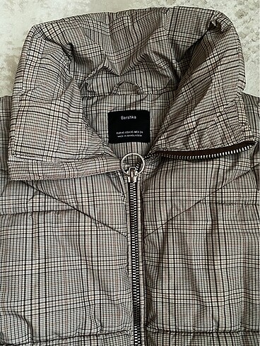 Bershka Bomber mont