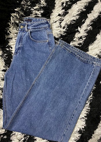 Kadın Mavi Bol Kesim Midi Kot Pantolon