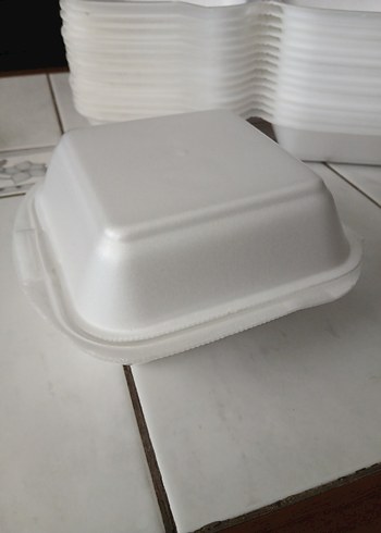 Diğer kapaklı köpük tabak