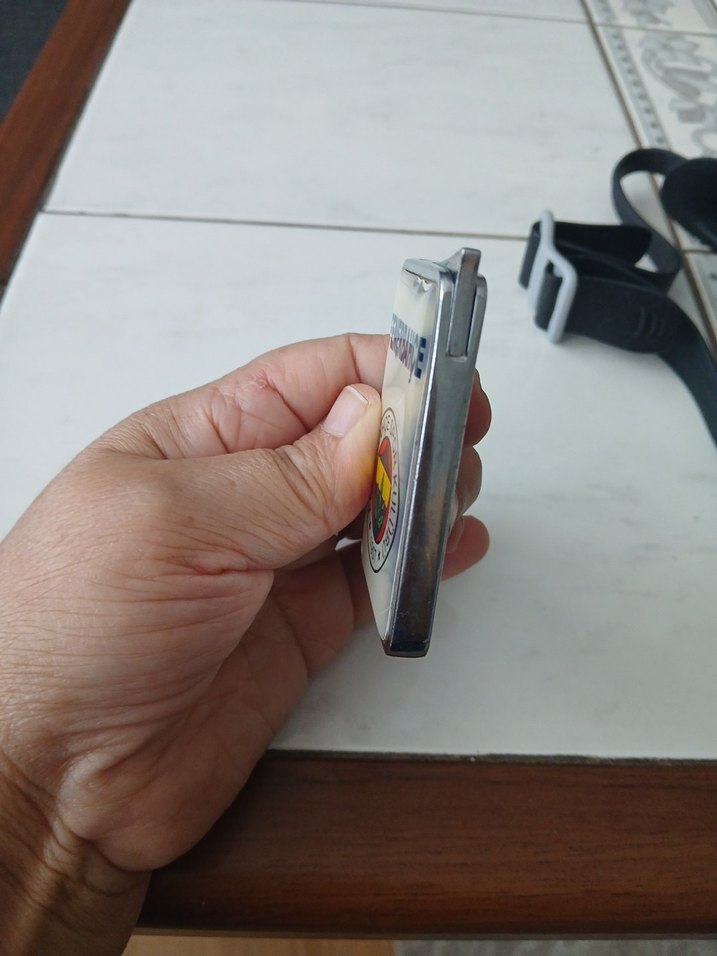 Fenerbahçe logolu çakmak - Görsel 4