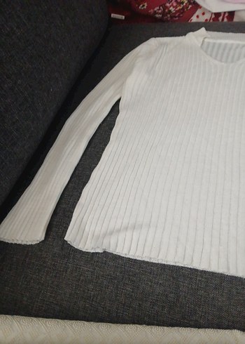 Beyaz V Yaka Uzun Kollu Triko Kadın Kazak - Görsel 2