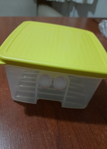 Tupperware Tupperware 1 litrelik tini mini