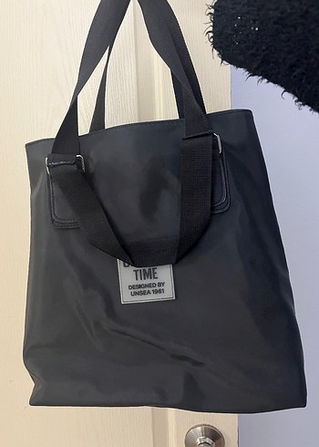 Siyah Baskılı Kadın Omuz Çantası - Görsel 3