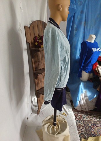 m Beden mavi Renk Mavi Fermuarlı Ceket