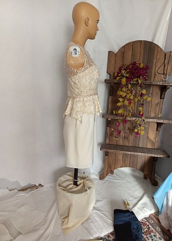 40 Beden Klasik Zarafet Mini Nikah Elbisesi