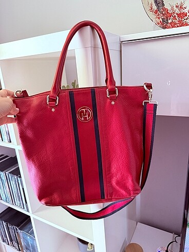 Tommy Hilfiger Askılı çanta