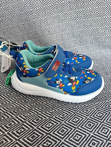 LC Waikiki Mickey mouse spor ayakkabı