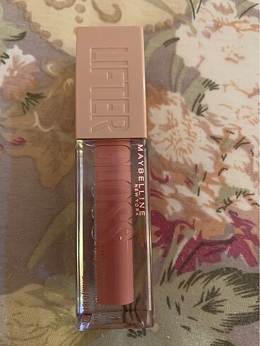Maybelline Lifter Gloss