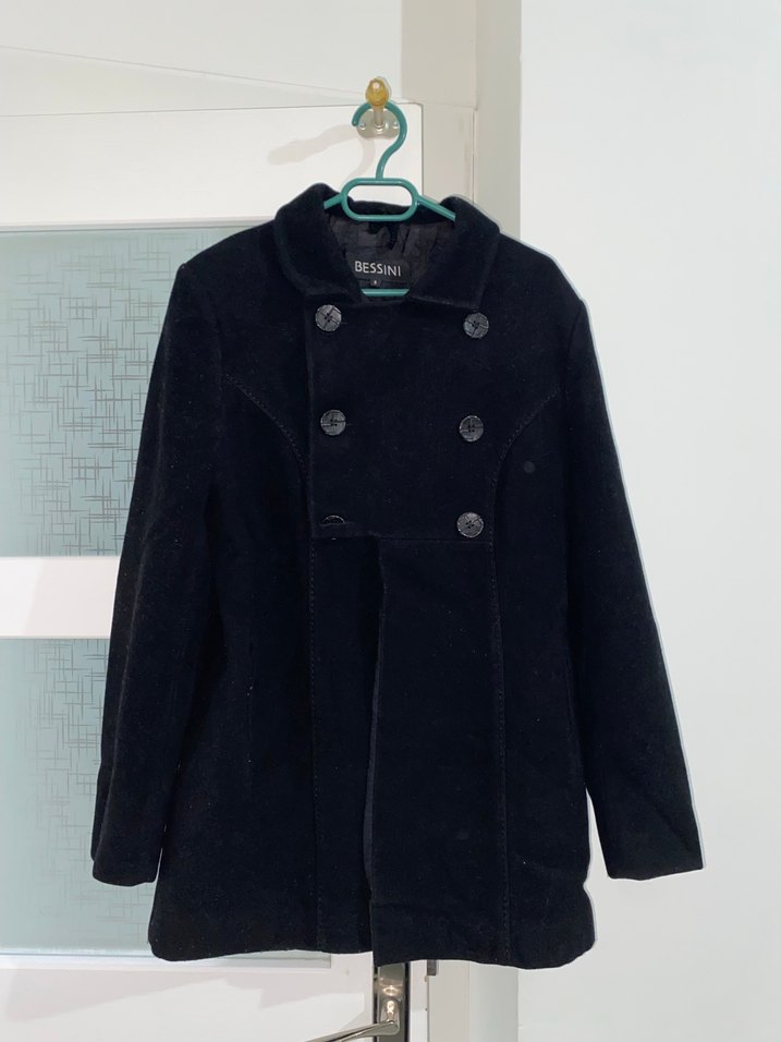 Siyah Düğmeli Kaban - Görsel 2