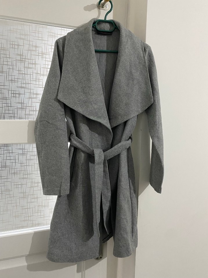 Gri Kemerli Kadın Kaban - Görsel 2