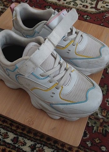 çocuk spor ayakkabı