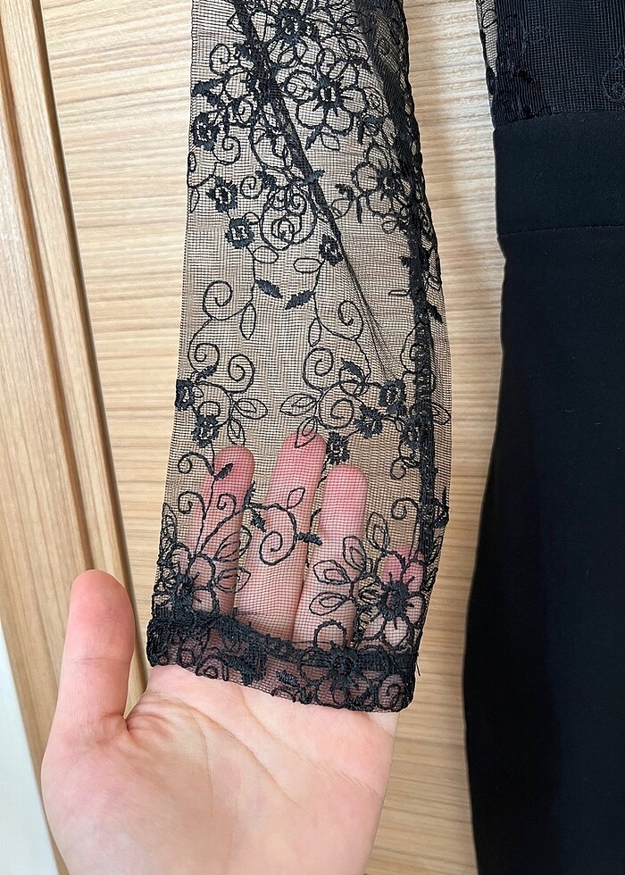 Tül detaylı siyah abiye elbise - Görsel 5