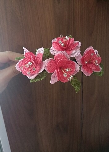 Beden İğne oyası taç