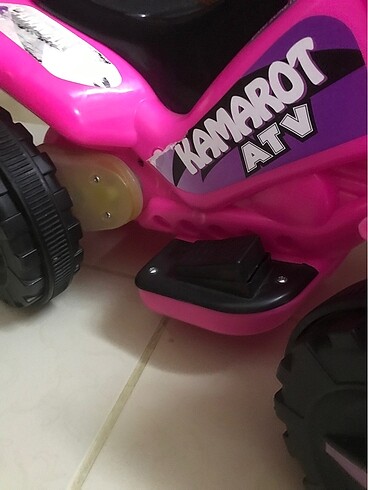 Beden Uzaktan kumandalı Akülü motor atv