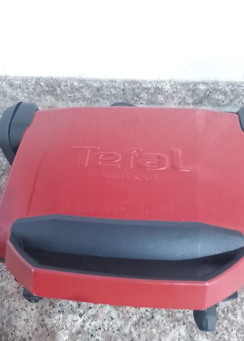 Tefal Kırmızı Tost Makinesi