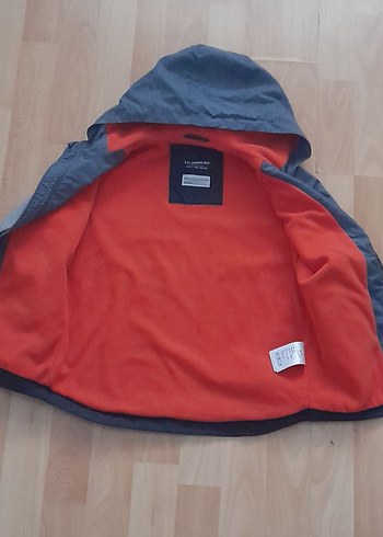 Kapüşonlu Gri Erkek Çocuk mont - Görsel 2