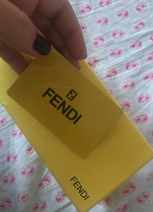 m Beden Fendi gözlük