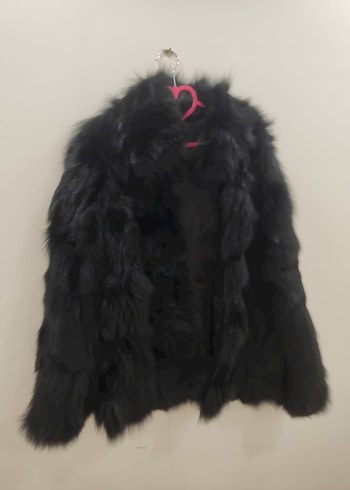 Siyah Kürk Detaylı Gotik Kadın Mont