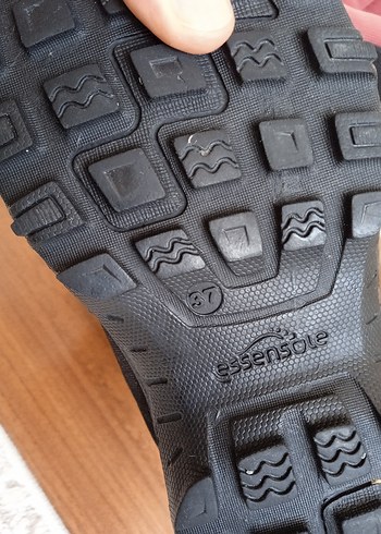 37 Beden siyah Renk Kız Çocuk Siyah Kaydırmaz kar botu