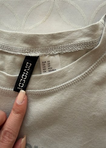 Kadın Açık Gri Baskılı Kısa Kollu Tişört - Görsel 6