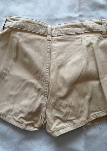 Trendyol Bej Pilili Kadın Mini Şort - Görsel 5