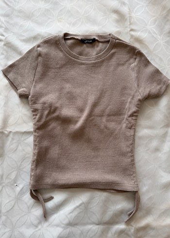 Kısa Kollu Bej Tişört - Görsel 2