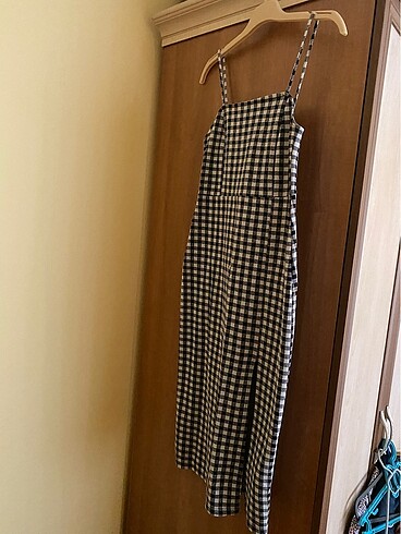 H&M Yırtmaç detaylı Kareli elbise