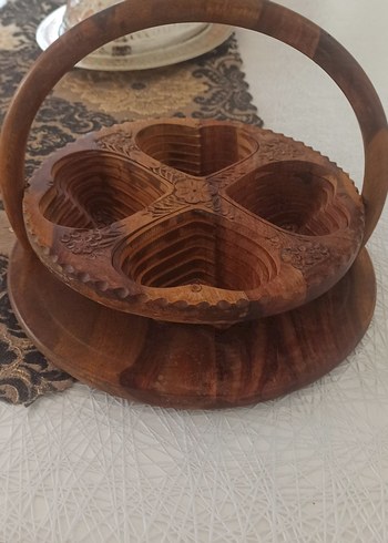 Beden Kalp Desenli Ahşap Oyma Tepsi Şekerdanlık
