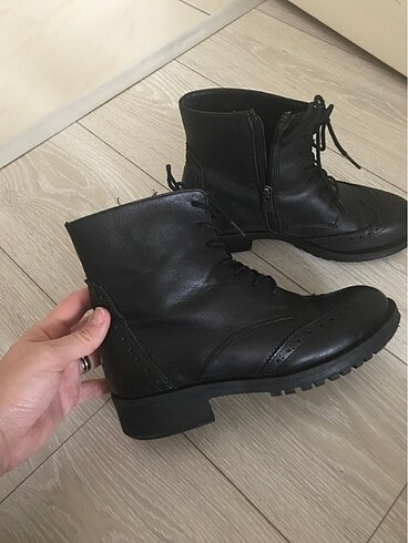 Diğer Siyah bot