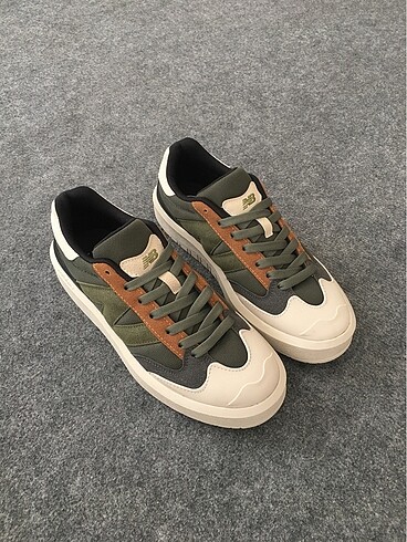 New Balance CT302