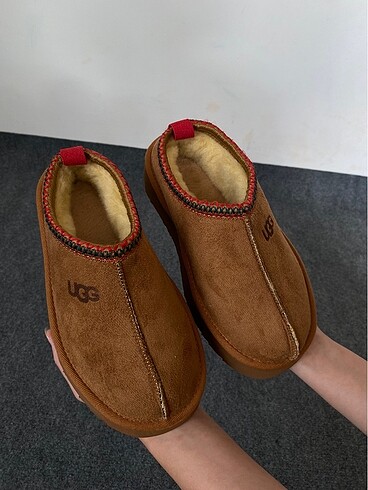 Ugg Taba Ugg Bot