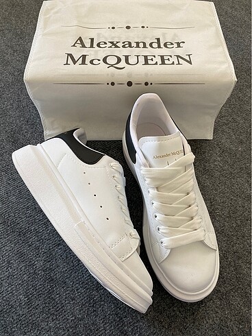 Alexander McQueen Mc Queen